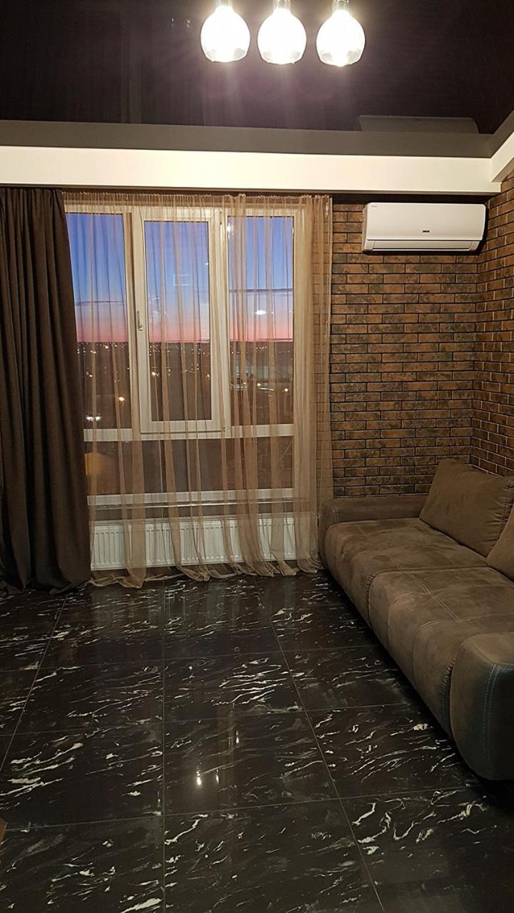 В Стиле Loft 2Ухэтажная Квартира. Lejlighed Kharkiv Eksteriør billede